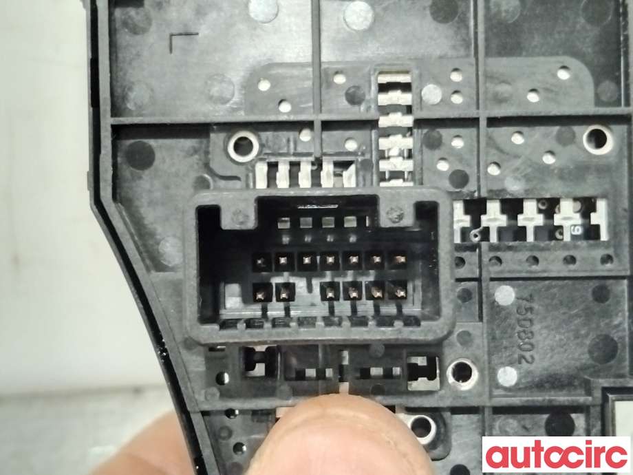 Bryter diverse til Toyota Prius +7 2012-2020 (Type III) (stasjonsvogn) (stasjonsvogn) (TOYOTA|8497547180|)