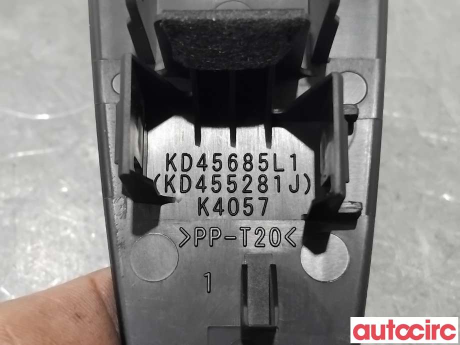 Diverse deler til Mazda CX-5 2012-2017 (Type I)  (MAZDA|KD45-68-5L1D||KD45685L1)