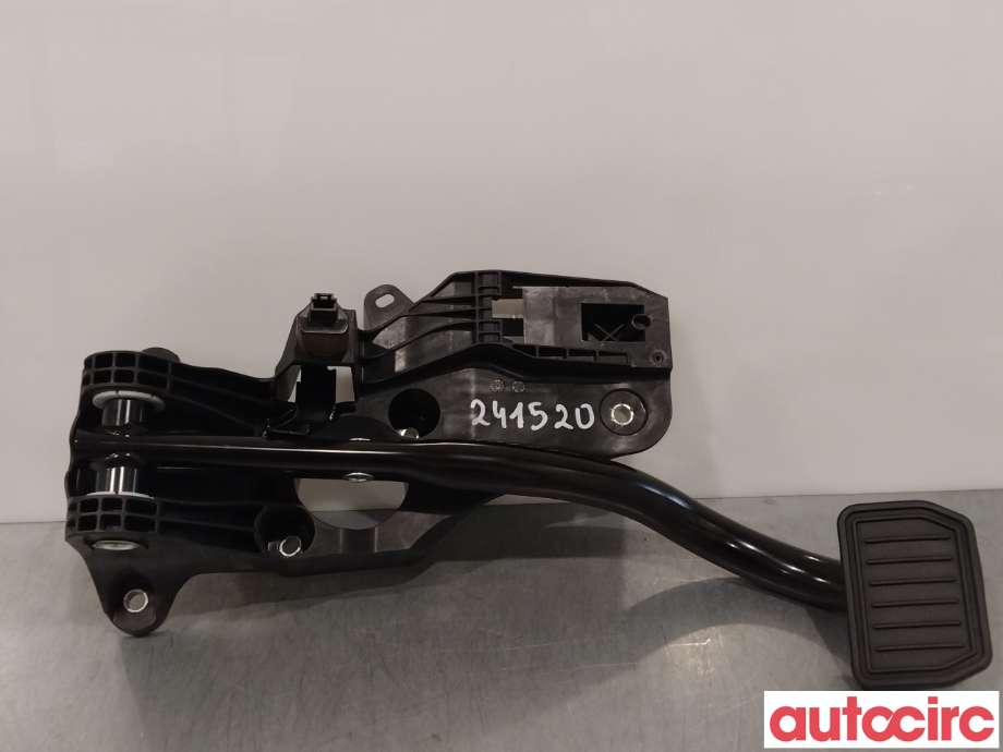 Pedal gass/brems/clutch til Tesla Model Y 2021-2024 (Type I) (TESLA|1188691-50-A|)