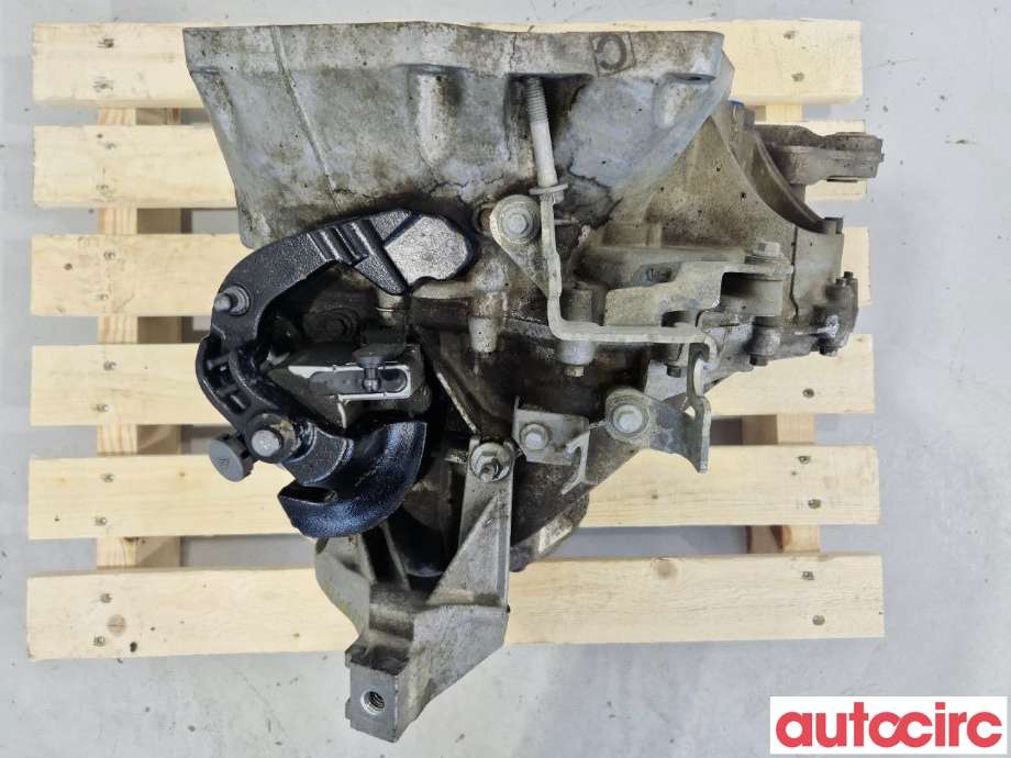 Girkasse manuell 6-trinn til Ford Focus 2011-2014 (Type III, Fase 1)  (FORD|2255924||CV6R-7002-PG)
