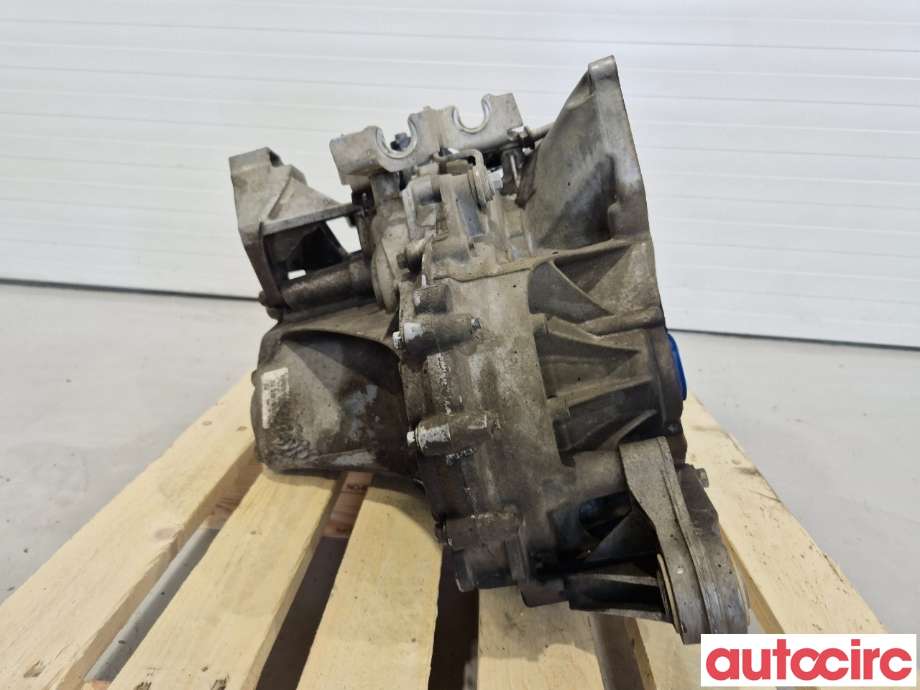 Girkasse manuell 6-trinn til Ford Focus 2011-2014 (Type III, Fase 1)  (FORD|2255924||CV6R-7002-PG)
