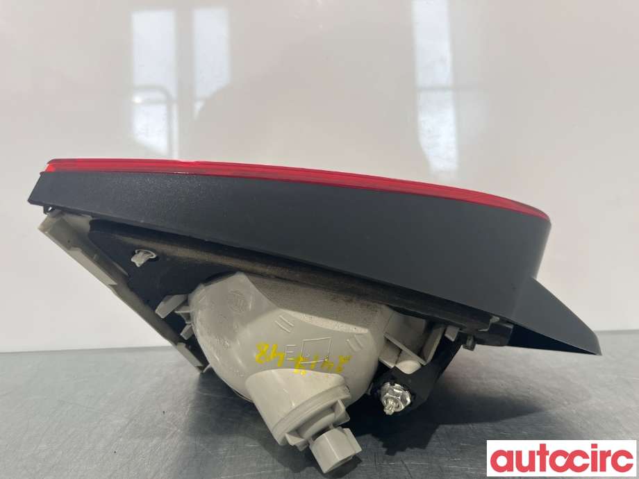 Baklykt høyre indre til Ford Kuga 2008-2012 (Type I)  (FORD|1545446)