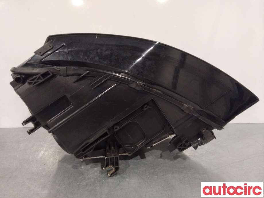 Frontlykt høyre halogen til Audi A4, Allroad 2009-2016 (Type I) (B8) (B8) (AUDI|8K0941030AJ|)