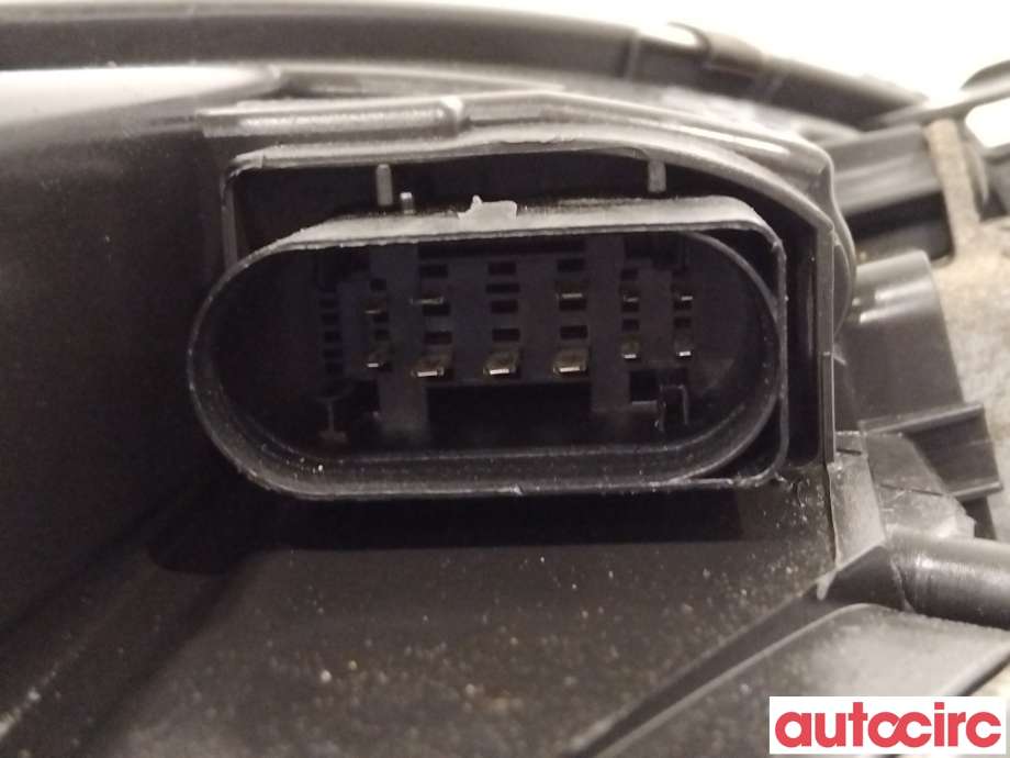 Frontlykt venstre halogen til Audi A4, Allroad 2009-2016 (Type I) (B8) (B8) (AUDI|8K0941029AJ)