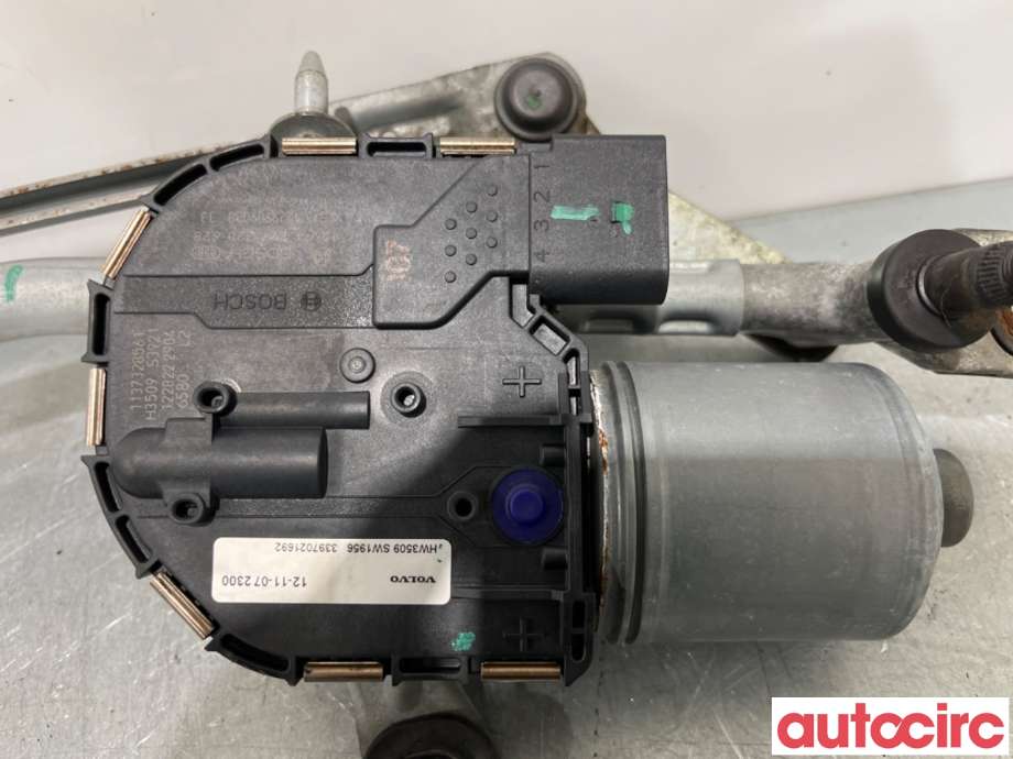 Viskermotor frontrute til Volvo V40 2012-2019 (VOLVO|31378574|1397220628)