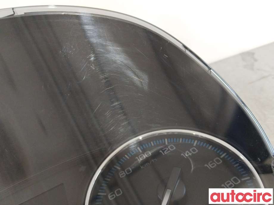 Instrumentpanel til Mitsubishi Outlander 2012-2015 (Type III, Fase 1) (MITSUBISHI|8100B905|MM0059-052)