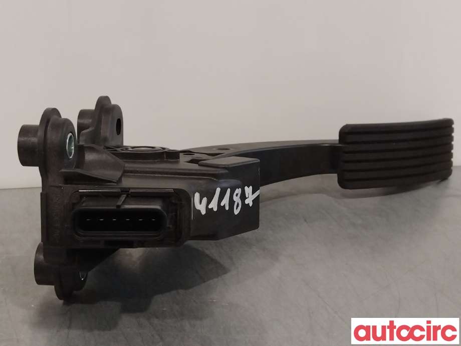 Pedal gass til Mitsubishi Outlander 2012-2015 (Type III, Fase 1)  (MITSUBISHI|1600A116)