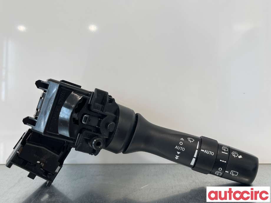 Bryter visker til Toyota Hilux, 2006-2011  (TOYOTA|8465206220)