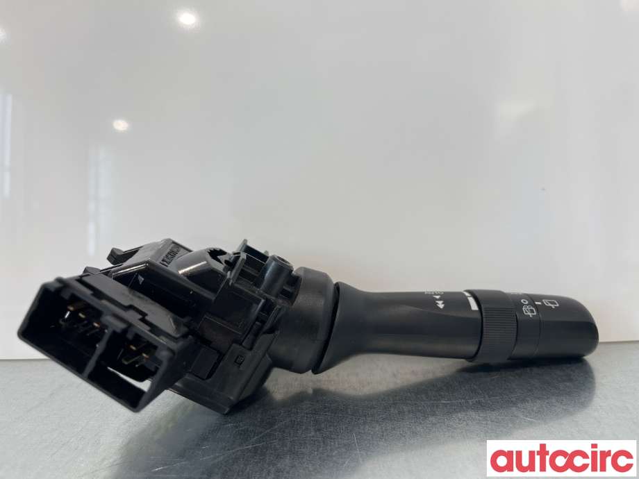 Bryter visker til Toyota Hilux 2006-2011 (TOYOTA|8465206220|)