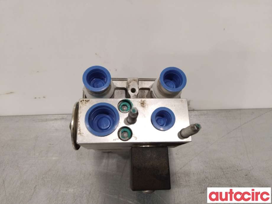Diverse deler til Peugeot 208 2019-->> (Type II)  (PEUGEOT|9831600480|)