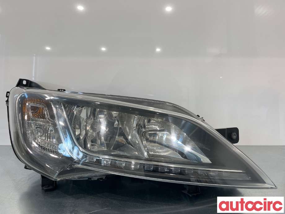 Frontlykt høyre halogen til Peugeot Boxer, 2014-->> (Type III, Fase 2)  (PEUGEOT|1682748480)