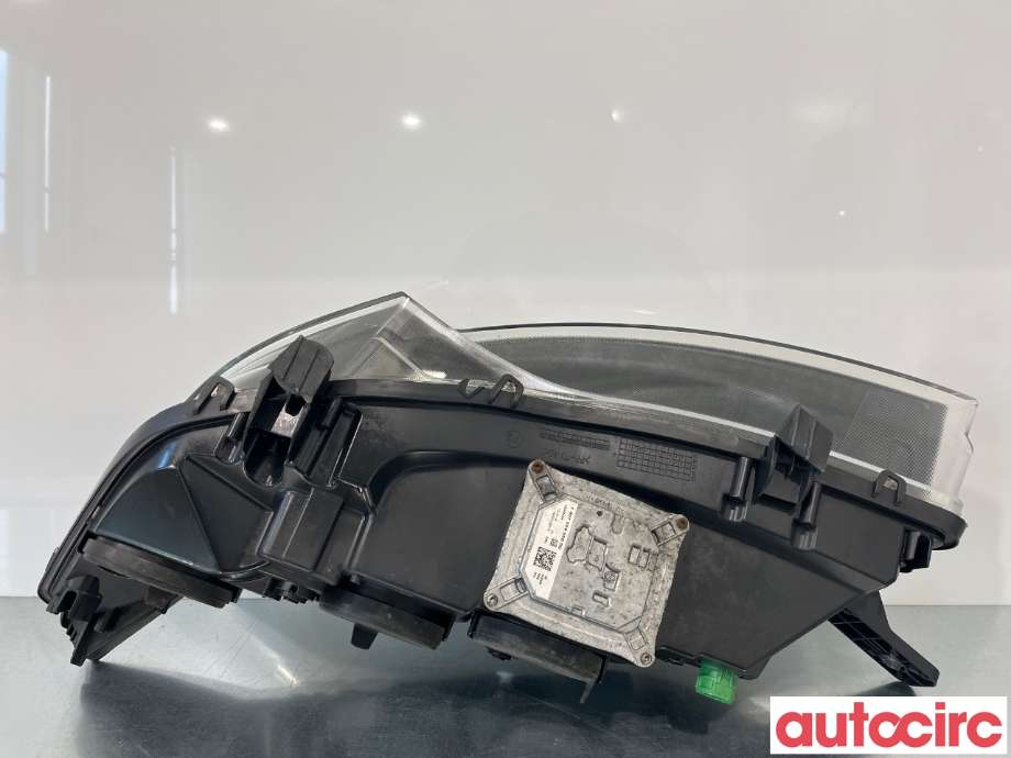 Frontlykt høyre halogen til Peugeot Boxer 2014-->> (Type III, Fase 2) (PEUGEOT|1682748480|1612040680|1375098080)