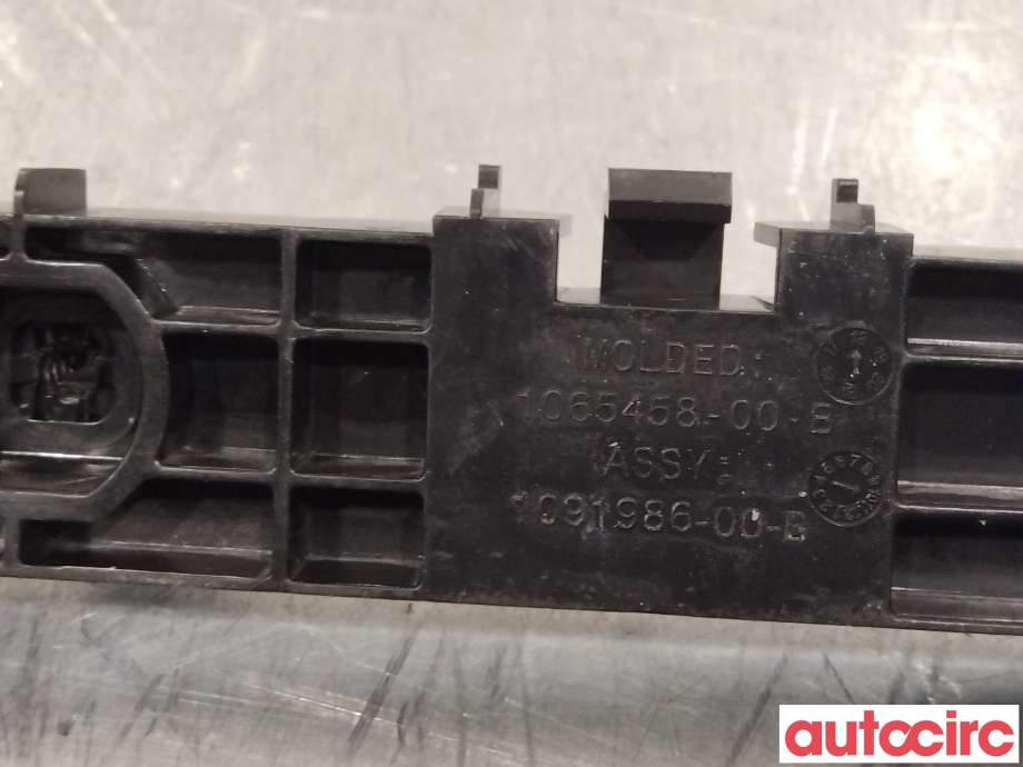 Diverse deler til Tesla Model S 2016-2021 (Fase 2)  (TESLA|1091986-00-B|1065458-00-B)