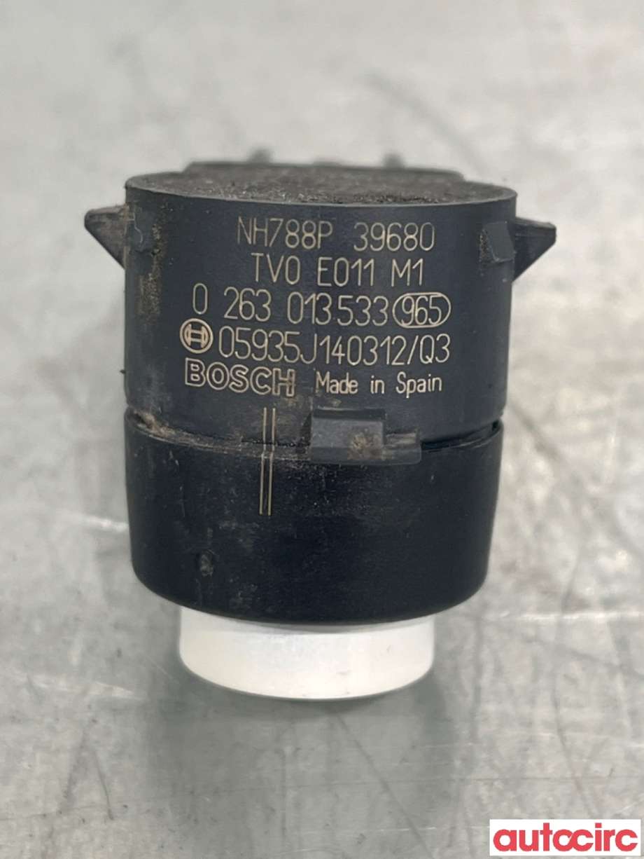 Parkeringssensor foran til Honda Civic 2012-2015 (Type IX, Fase 1)  (HONDA|NH788P39680|)