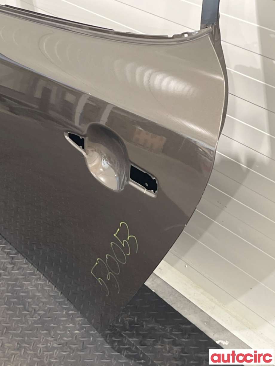 Dør venstre bak til Nissan Leaf 2011-2017 (Type I) (NISSAN|H21013NLMA|)