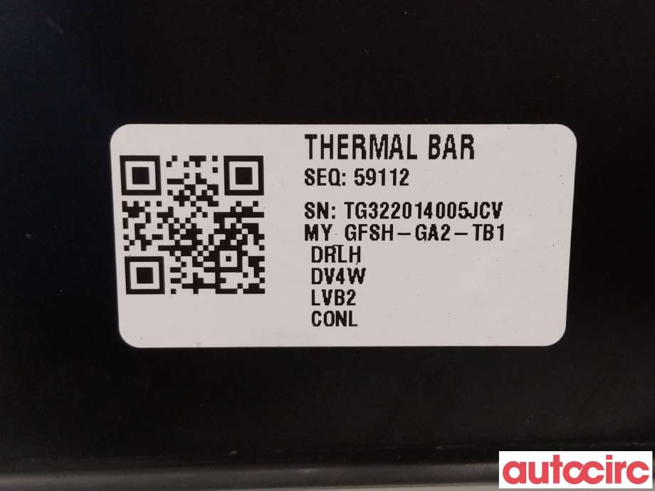 Travers foran hoved til Tesla Model Y 2021-2024 (Type I) (TESLA|1521274-00-D|)