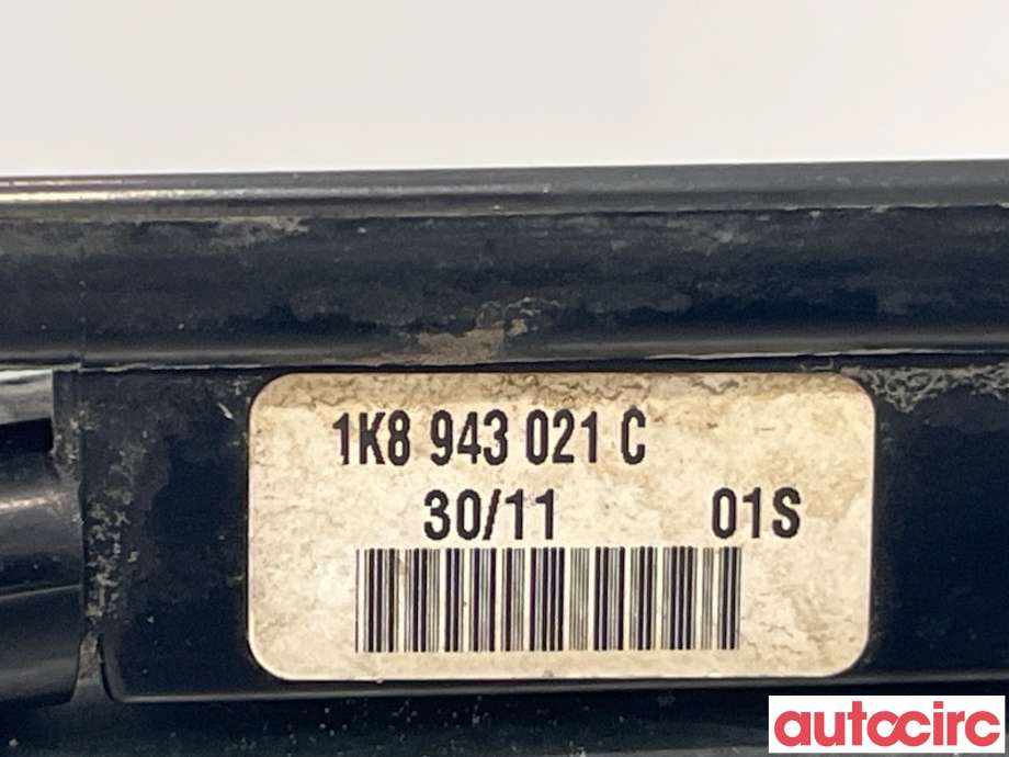 Skiltlys til VW Golf VI 2008-2012  (VOLKSWAGEN|1K8943021)