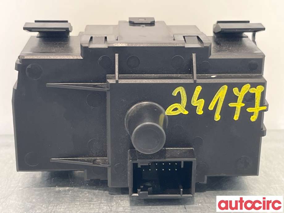 Bryter lys til BMW 1-Serie 2004-2011 (E81/E82/E87/E88) (E81/E82/E87/E88) (BMW|61316932794)