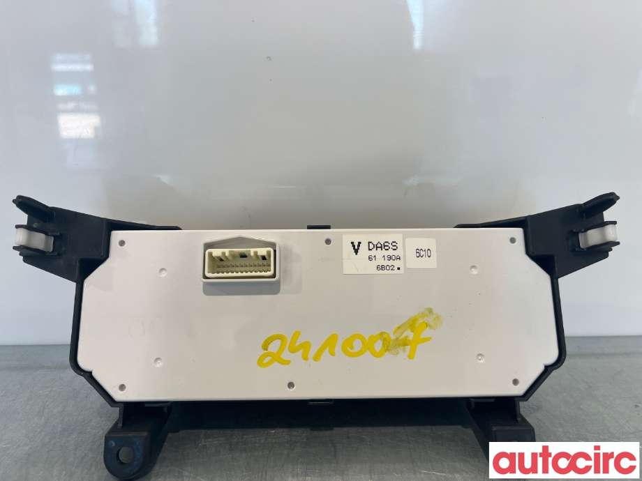 Varmeapparat betjening til Mazda CX-3 2015-2022 (MAZDA|DA6S-61-190B)