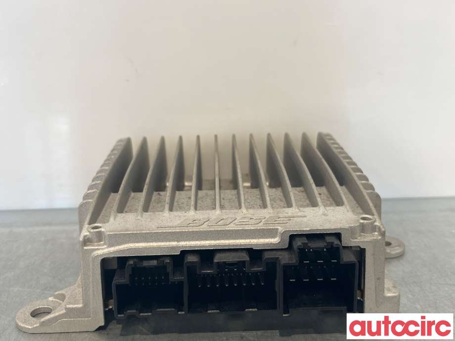 Bilstereo forsterker til Mazda CX-3 2015-2022 (MAZDA|D10F-66-A20A)