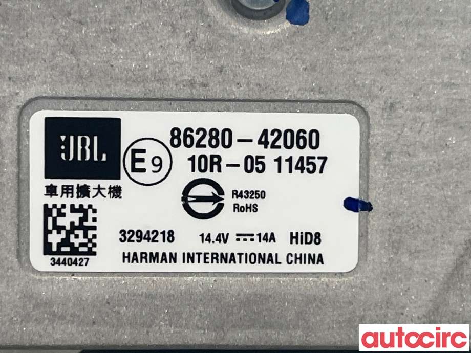 Bilstereo forsterker til Toyota RAV4 2019-->> (Type V)  (TOYOTA|8628042060)