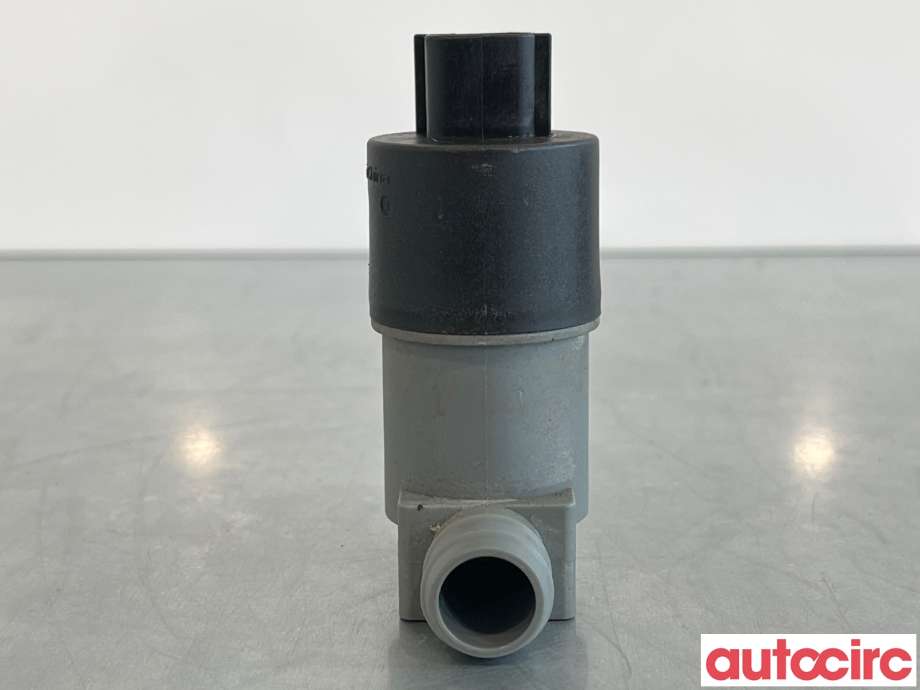Spylerpumpe foran til Toyota Yaris 2014-2020 (Type III, Fase 2)  (TOYOTA|853300D120||85330-0D120)