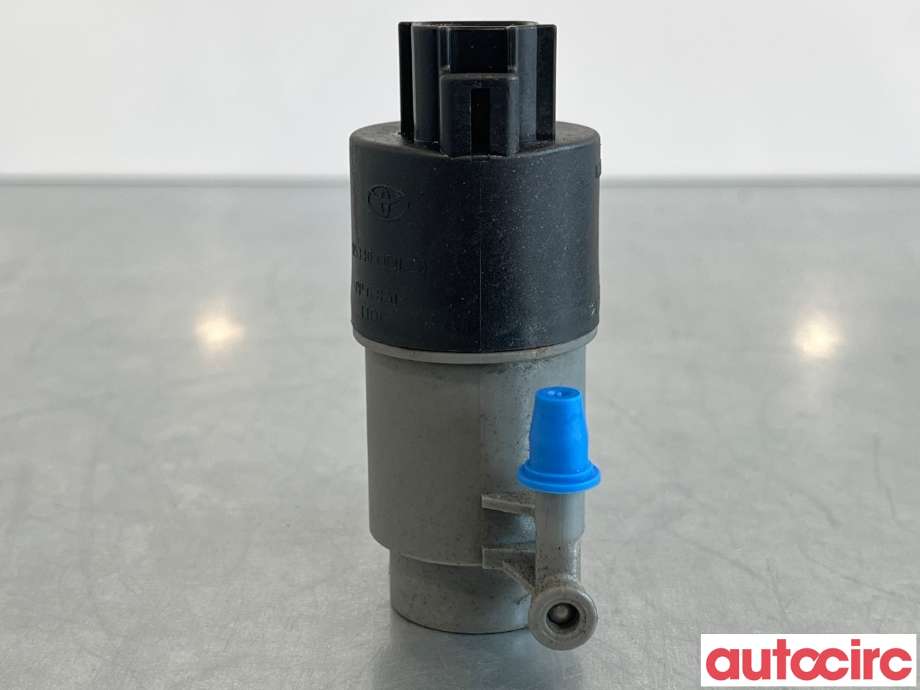 Spylerpumpe foran til Toyota Yaris 2014-2020 (Type III, Fase 2)  (TOYOTA|853300D120||85330-0D120)