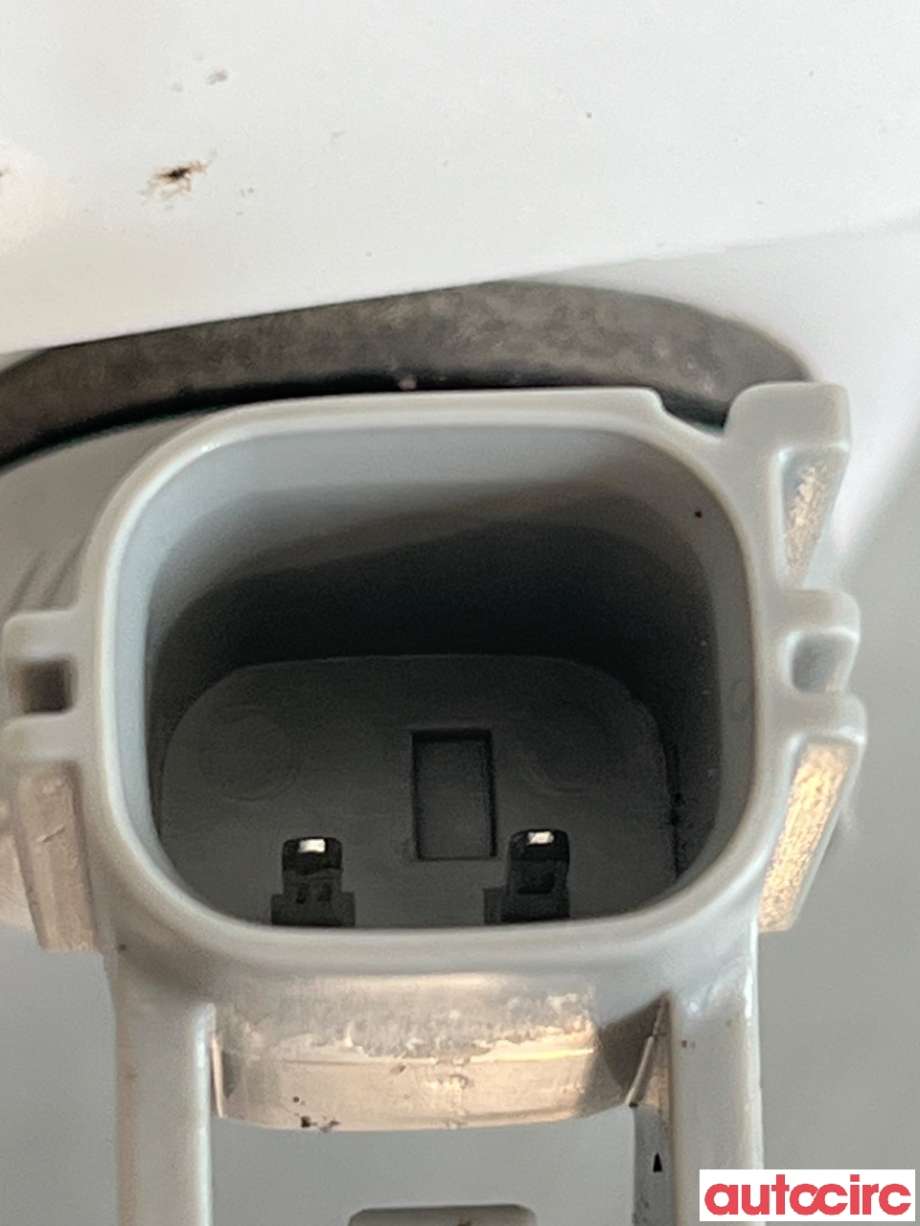 Spylertank til Volvo V60/V60 CC 2013-2018 (Type I, Fase 2)  (VOLVO|31416283|)