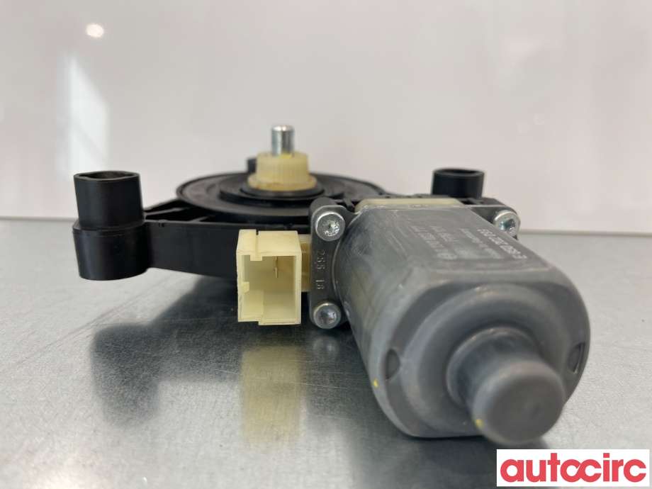 Ruteheis høyre foran til Audi A3 2016-2020 (Type III, Fase 2)  (AUDI|5Q0959801B|0130822717)