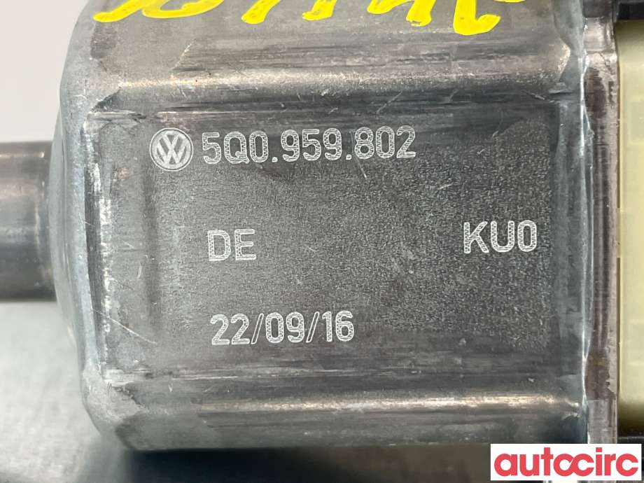 Ruteheis høyre bak til Audi A3 2016-2020 (Type III, Fase 2)  (AUDI|5Q0959802|0130822712)