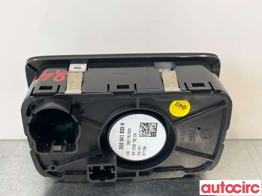 Bryter lys til VW Passat 2015-2019 (Fase 1) (B8) (B8) (VOLKSWAGEN|3G0941633H)