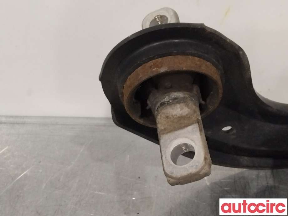 Bærebru høyre bak til Toyota RAV4 2019-->> (Type V)  (TOYOTA|4876042070|)