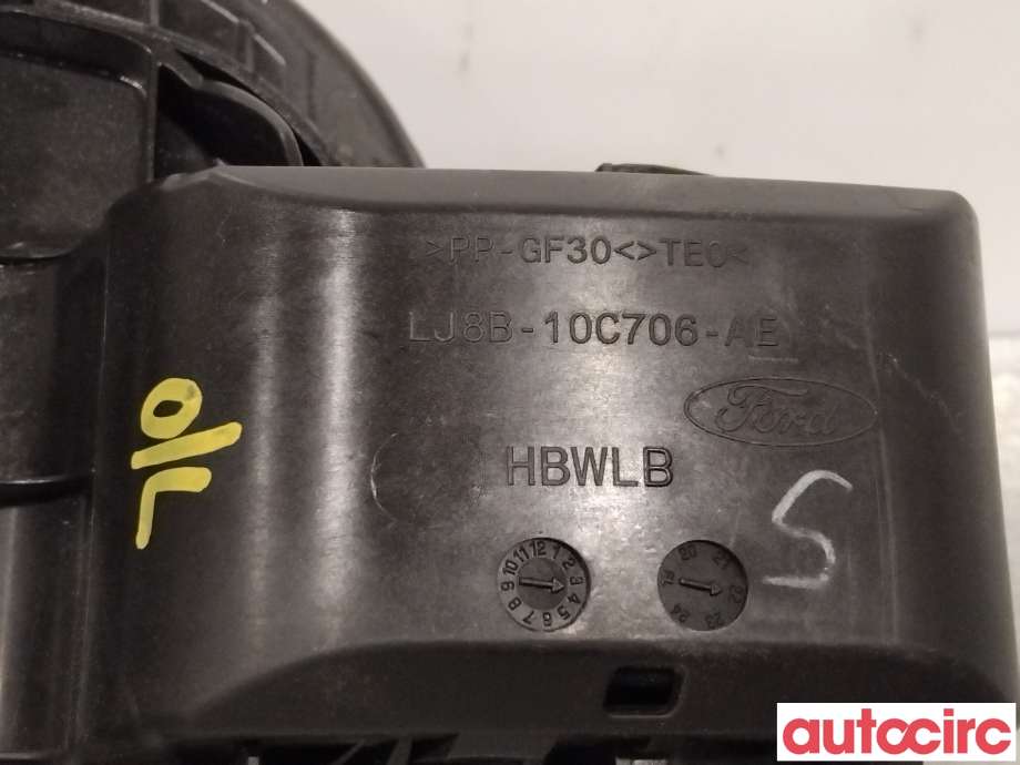 Batterilader inntak/luke til Ford Mustang Mach-e 2020-->>  (FORD (US)|2612959|LJ8B-10C706-AF|2852045)