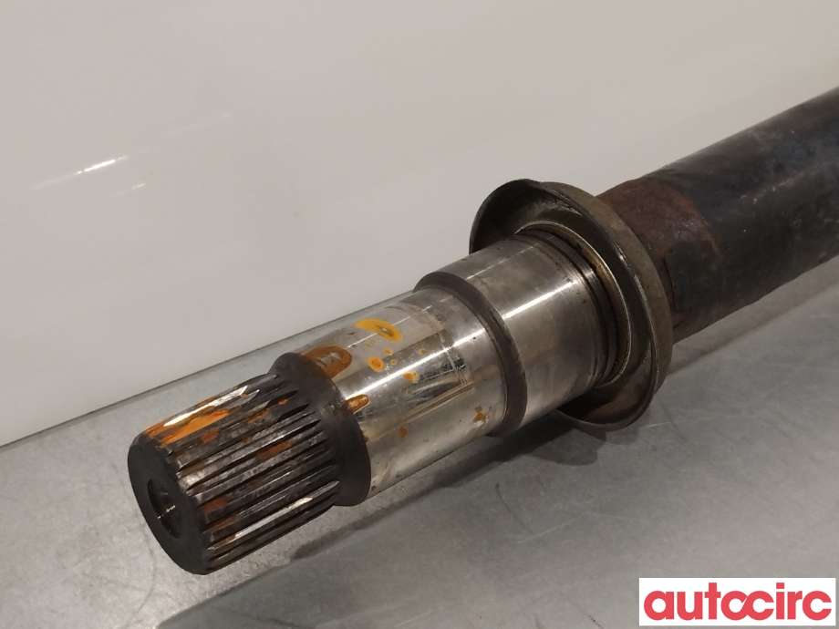 Drivaksel høyre foran til Toyota Avensis 2009-2015 (Type III, Fase 1)  (TOYOTA|4341005481||4341005480)