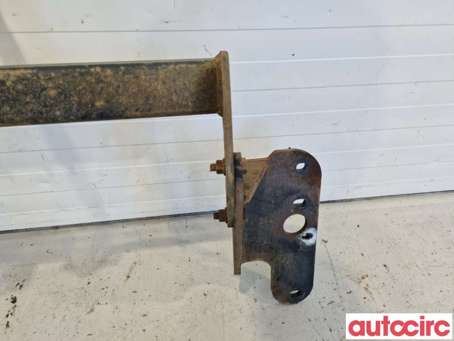 Hengerfeste til Toyota Avensis 2009-2015 (Type III, Fase 1) (TOYOTA|NO NR|)