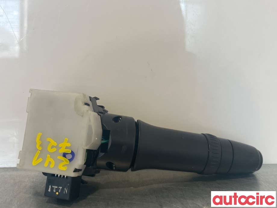 Bryter blink til Mitsubishi Outlander 2007-2010 (Type II, Fase 1)  (MITSUBISHI|8614A060)