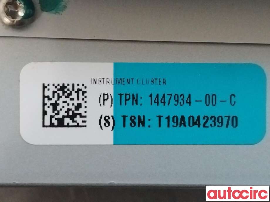 Instrumentpanel til Tesla Model S 2016-2021 (Fase 2)  (TESLA|1447934-00-C)