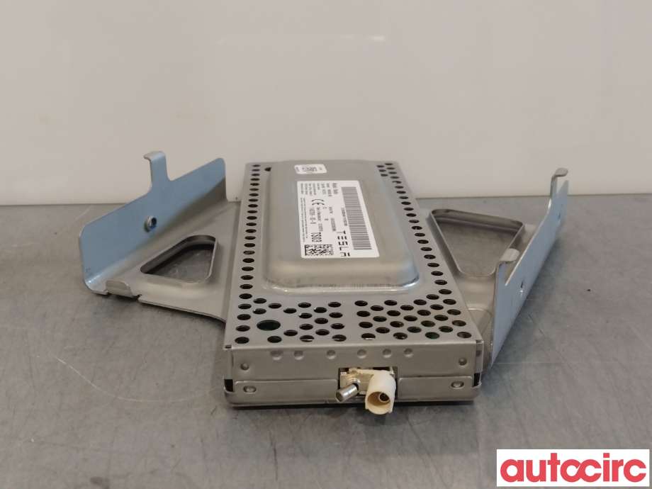 Styreenhet diverse til Tesla Model S 2016-2021 (Fase 2)  (TESLA|1143709-00-B|)