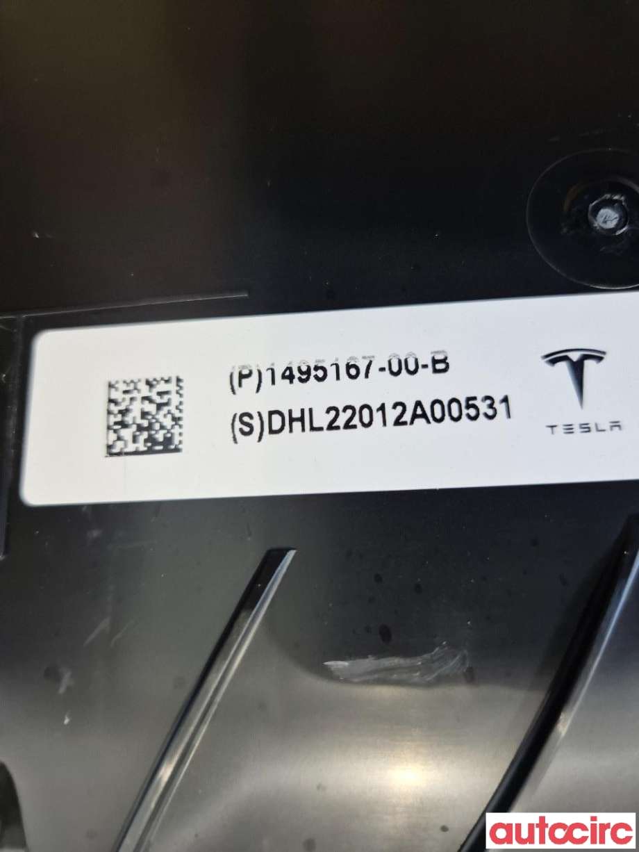 Diverse deler til Tesla Model Y 2021-2024 (Type I)  (TESLA|1495167-00-B|)