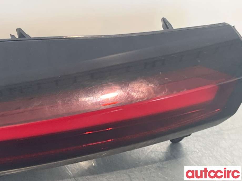 Baklykt venstre indre til Citroën C4, Spacetourer 2019-->>  (CITROEN|9831120680)