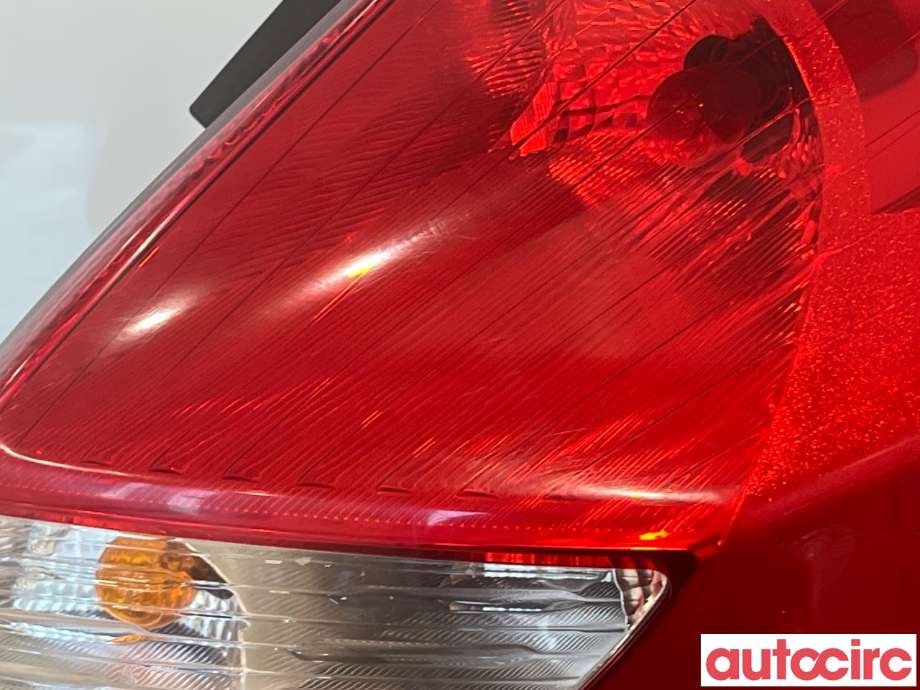 Baklykt høyre til Ford Focus 2011-2014 (Type III, Fase 1)  (FORD|1825319)