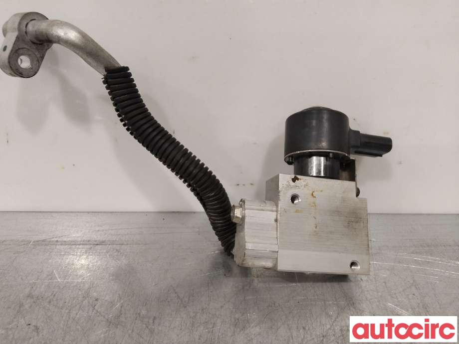Diverse deler til Toyota RAV4 2019-->> (Type V)  (TOYOTA|8851542120|447520-0130|)