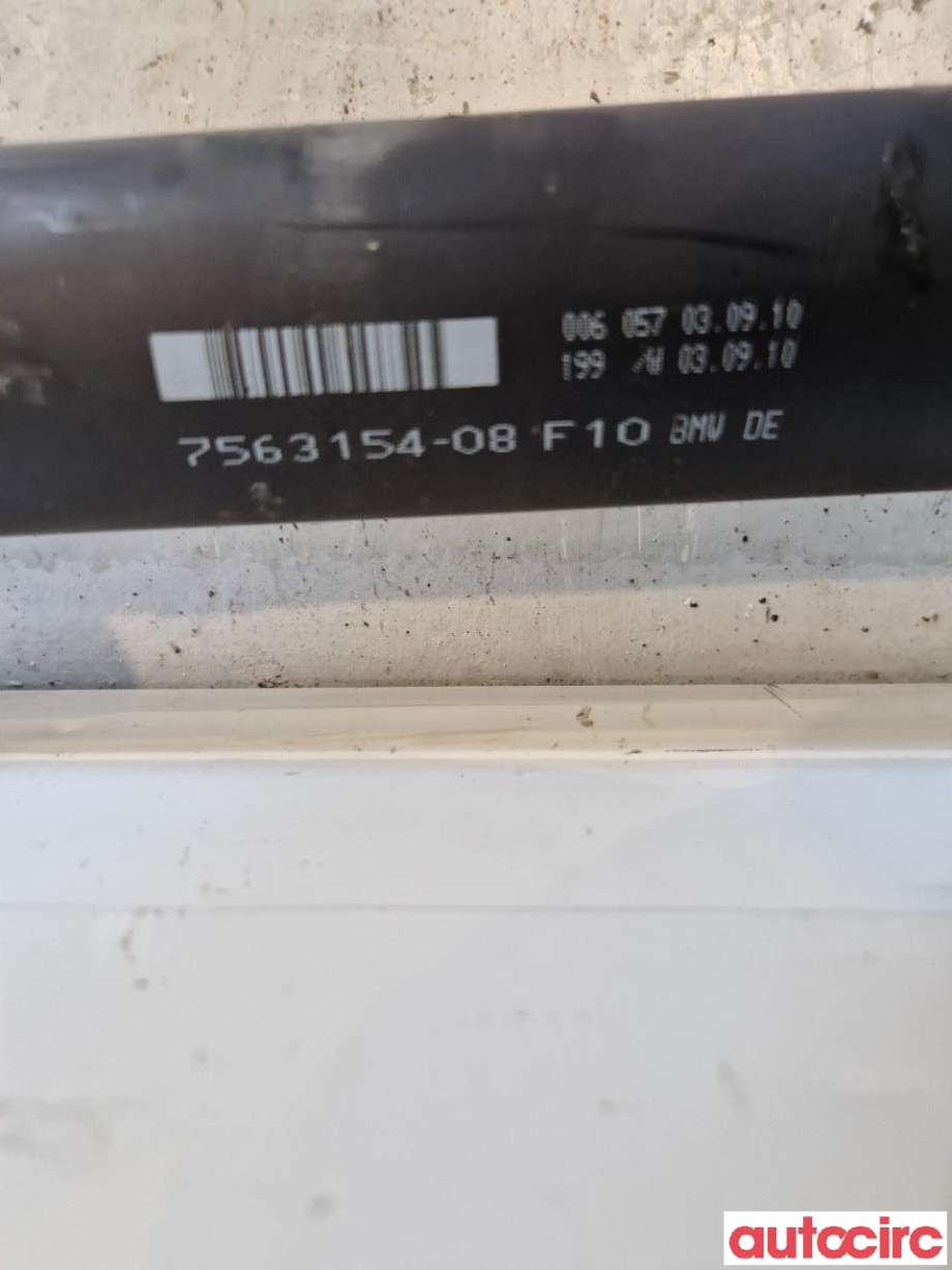Mellomaksel til BMW 5-Serie 2010-2017 (F10/F11) (F10/F11) (BMW|26107614663||7563154)
