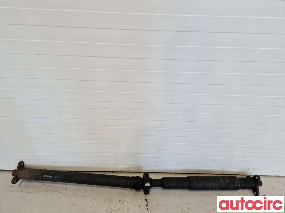 Mellomaksel til BMW 3-Serie 2005-2011 (E90/E91/E92/E93) (E90/E91/E92/E93) (BMW|26107572808||7572808-01)
