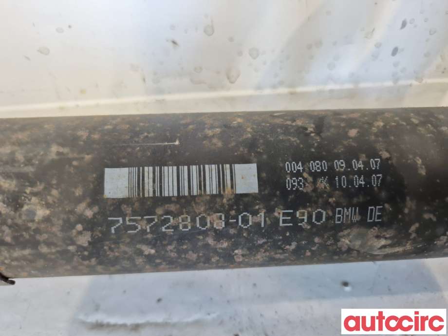 Mellomaksel til BMW 3-Serie 2005-2011 (E90/E91/E92/E93) (E90/E91/E92/E93) (BMW|26107572808||7572808-01)