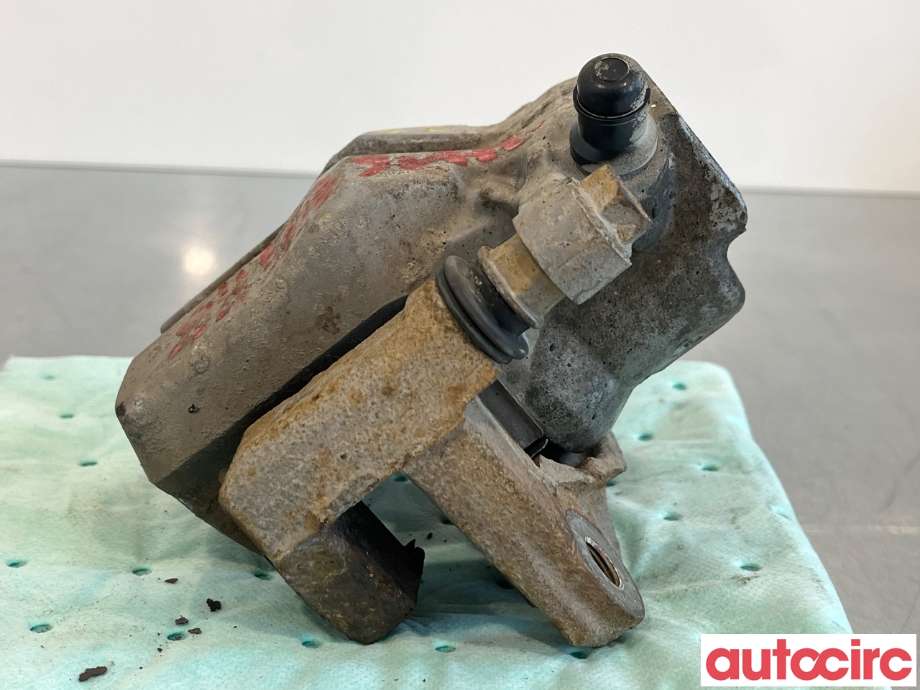 Bremsecaliper høyre bak til Toyota RAV4 2009-2013 (Type III, Fase 2)  (TOYOTA|4783042061)