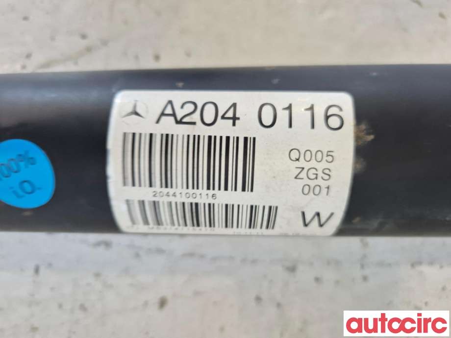 Mellomaksel til Mercedes C-Klasse 2011-2014 (Fase 2) (W204) (W204) (MERCEDES|A2044100116|)
