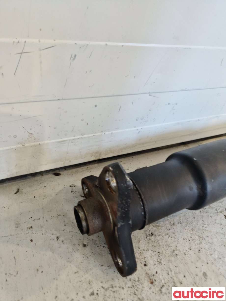Mellomaksel til BMW X1 2009-2015 (E84) (E84) (BMW|26107573482||7573482-03)