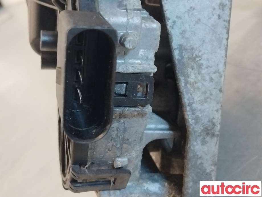 Viskermotor frontrute til Ford Kuga 2008-2012 (Type I)  (FORD|1709010||8V41-17504-AC)