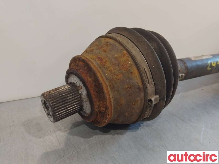 Drivaksel høyre foran til Audi A6, Allroad 2006-2008 (Type II, Fase 1) (C6) (C6) (AUDI|4F0407272J|)